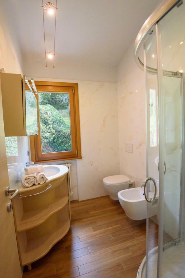Maison Balu Villa Torri Del Benaco Eksteriør billede