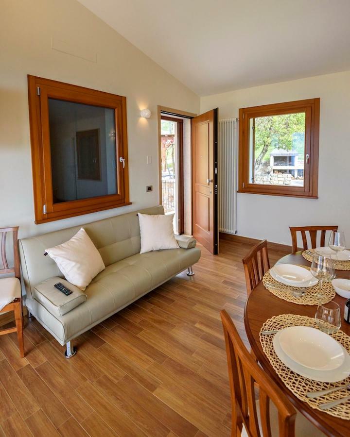 Maison Balu Villa Torri Del Benaco Eksteriør billede